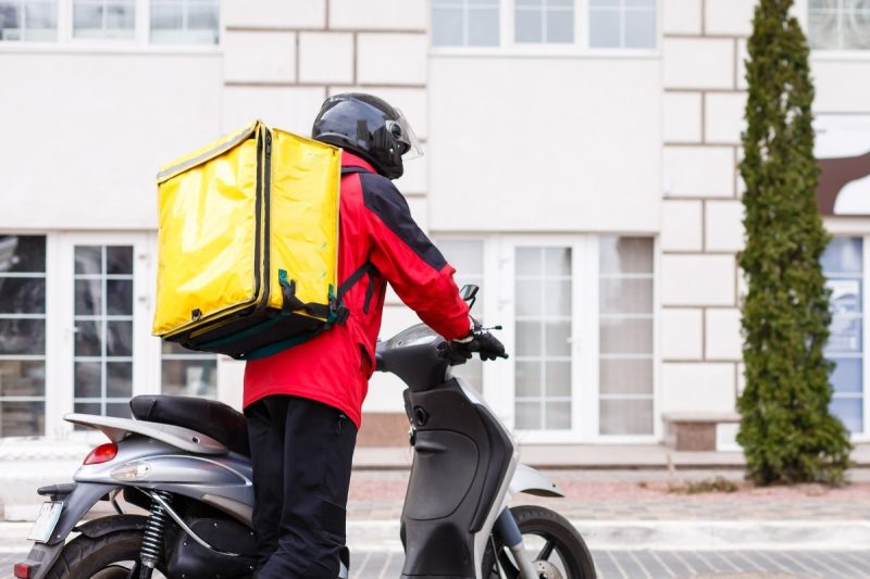 delivery pizza