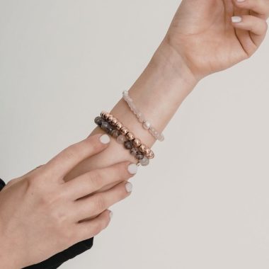 bratari cu pietre naturale